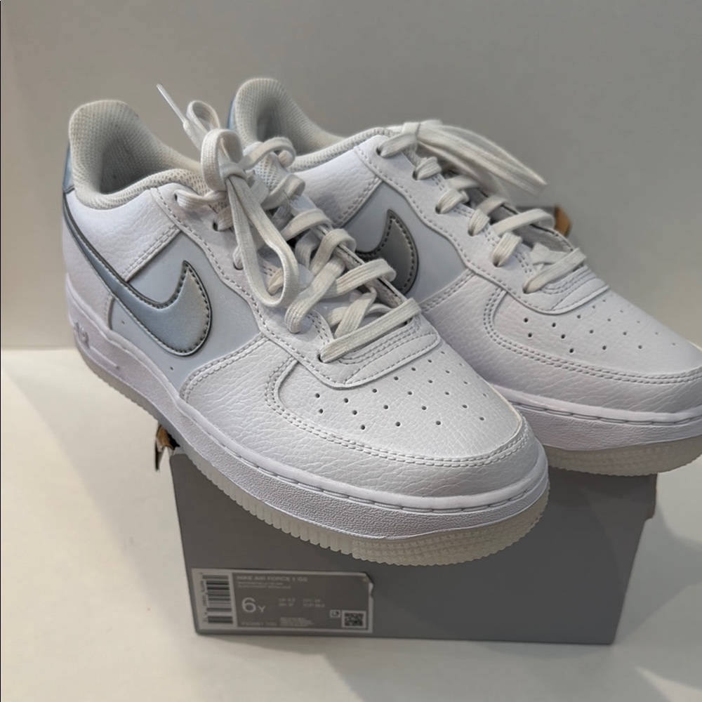 Nike Air Force 1 GS Metallic Silver Sneakers